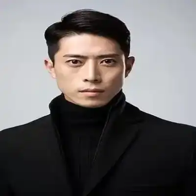 卞坤强